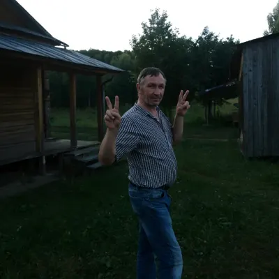 Геннадий